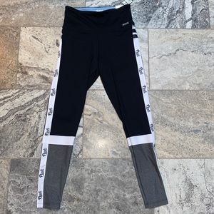 NWT Victoria’s Secret Ultimate HighWaisted Legging